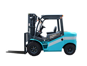 4.0吨 内燃平衡重式叉车